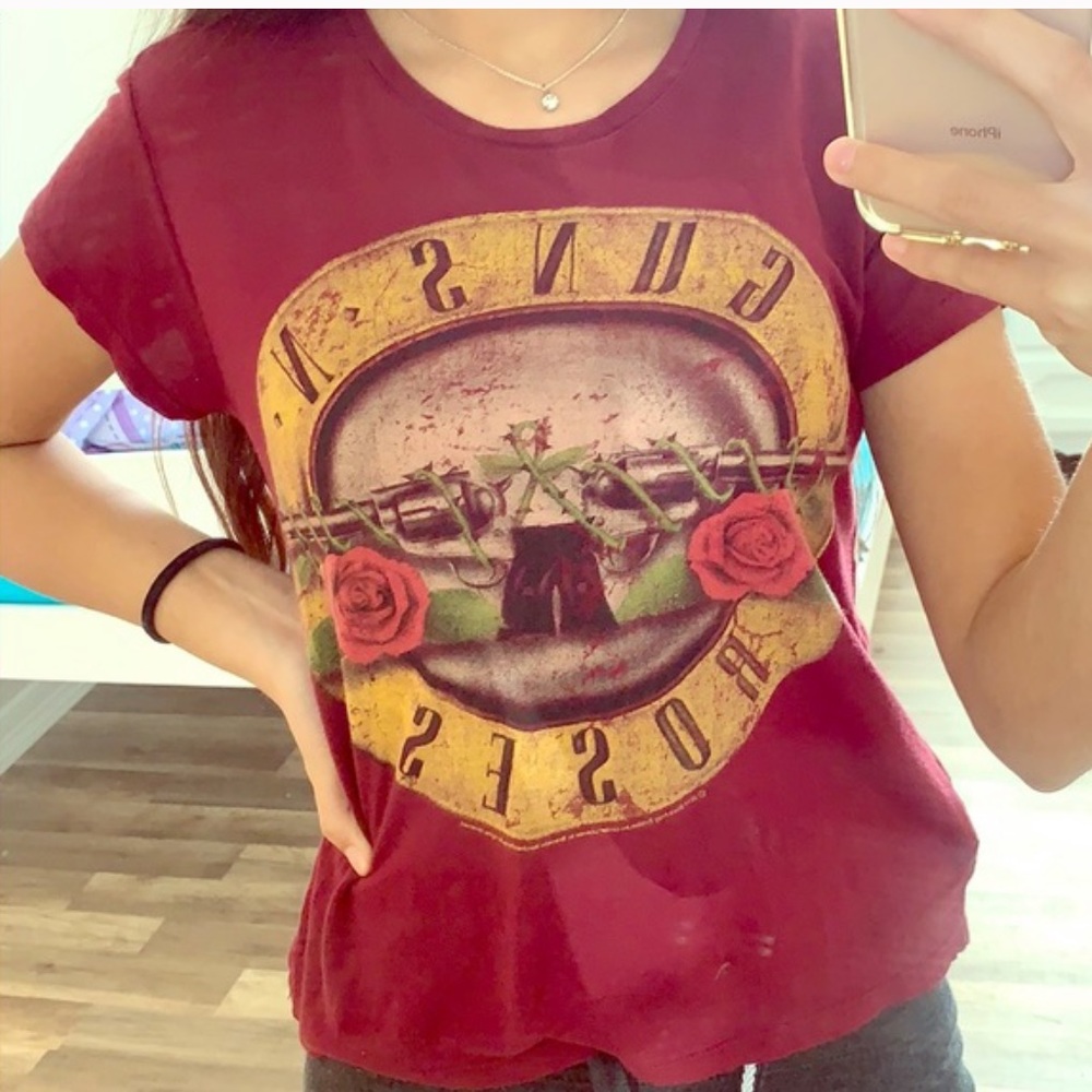 Guns and roses burgundy shirt